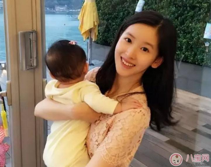 章泽天女儿多大了 奶茶妹妹章泽天有几个孩子